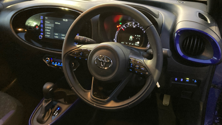 Toyota Aygo X 1.0 VVT-i Edge 5dr Auto Petrol Hatchback